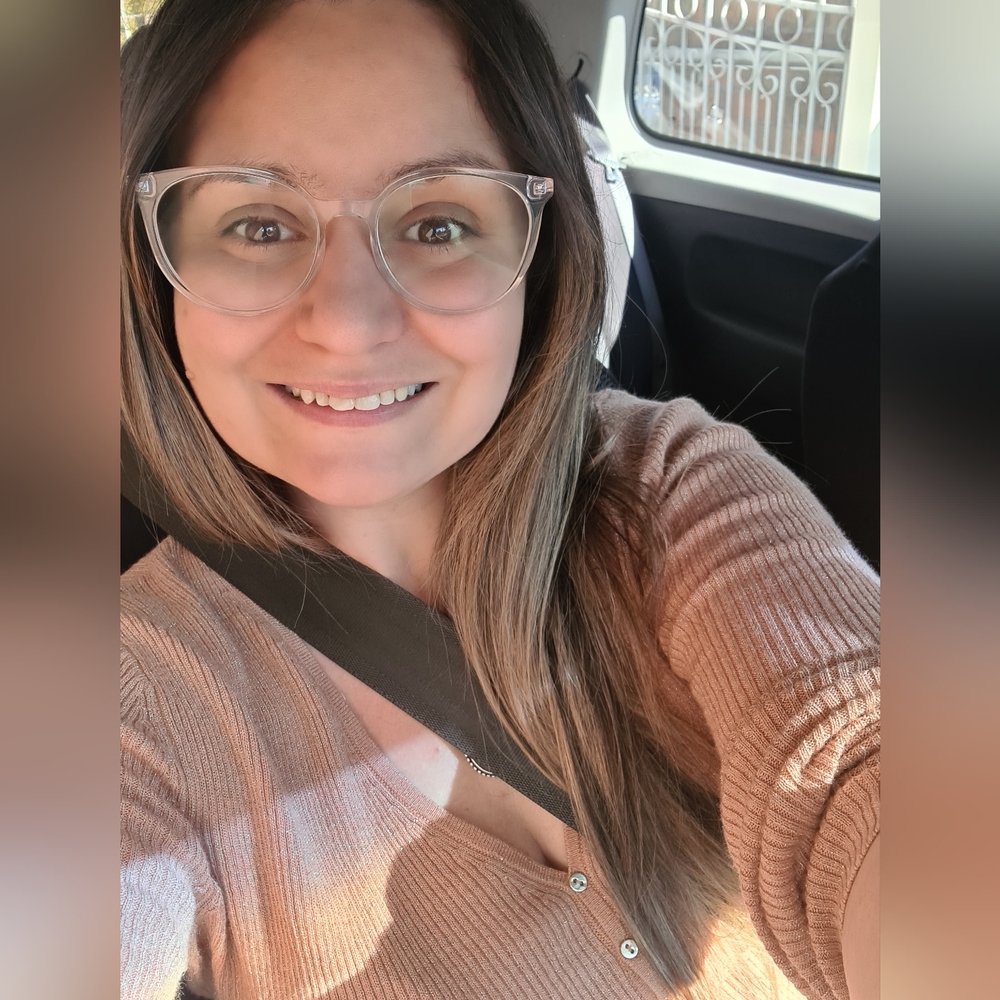 Meet your Posher, Leah